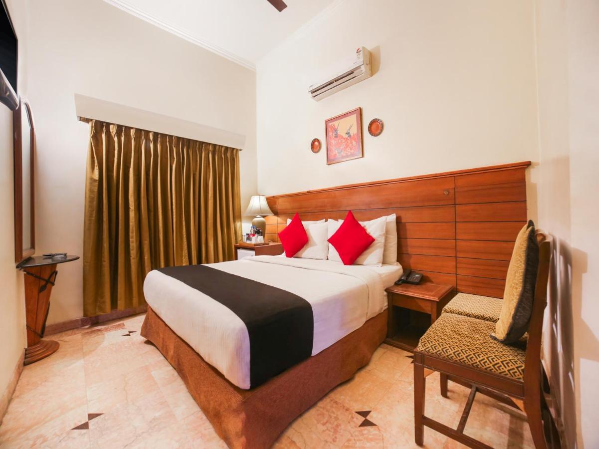 Capital O 10953 Dayal Lodge - A Boutique Hotel Agra  Eksteriør bilde
