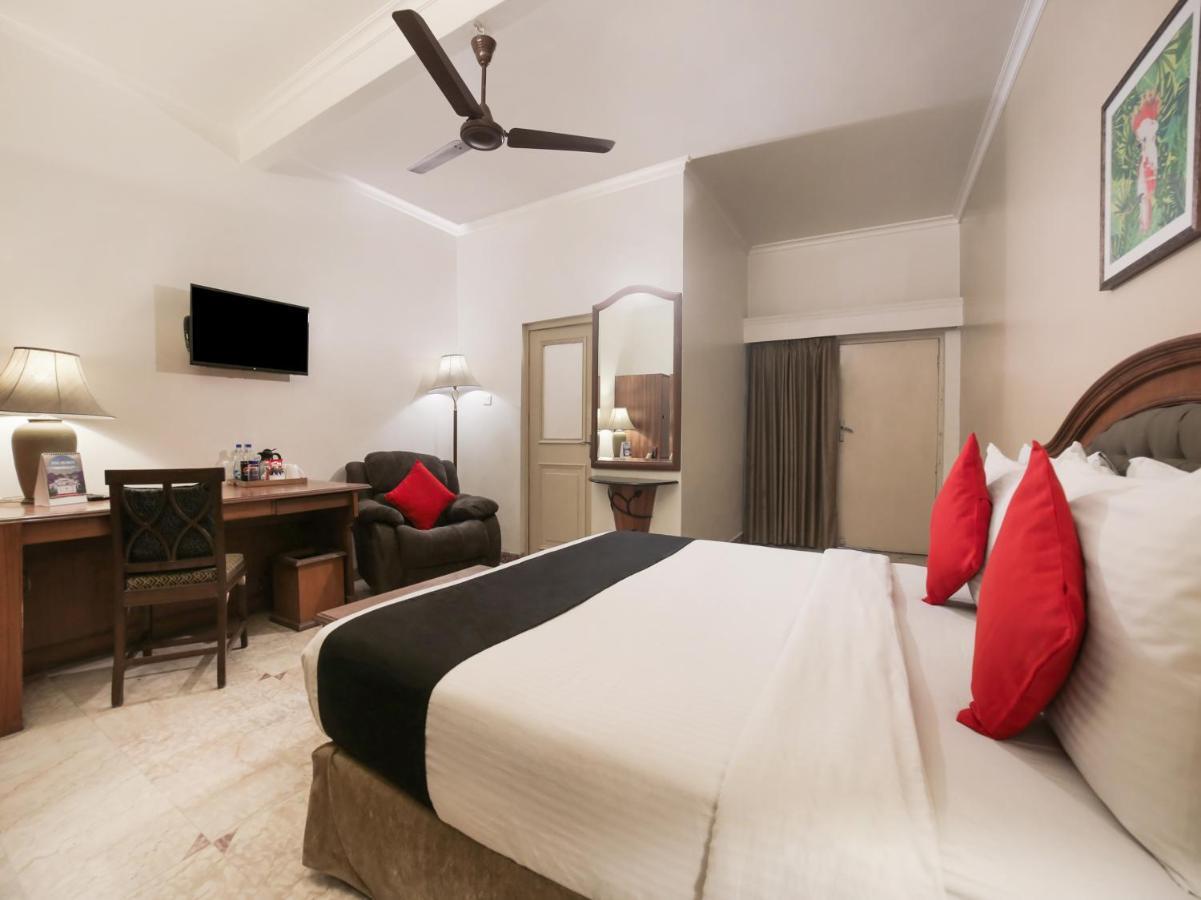 Capital O 10953 Dayal Lodge - A Boutique Hotel Agra  Eksteriør bilde